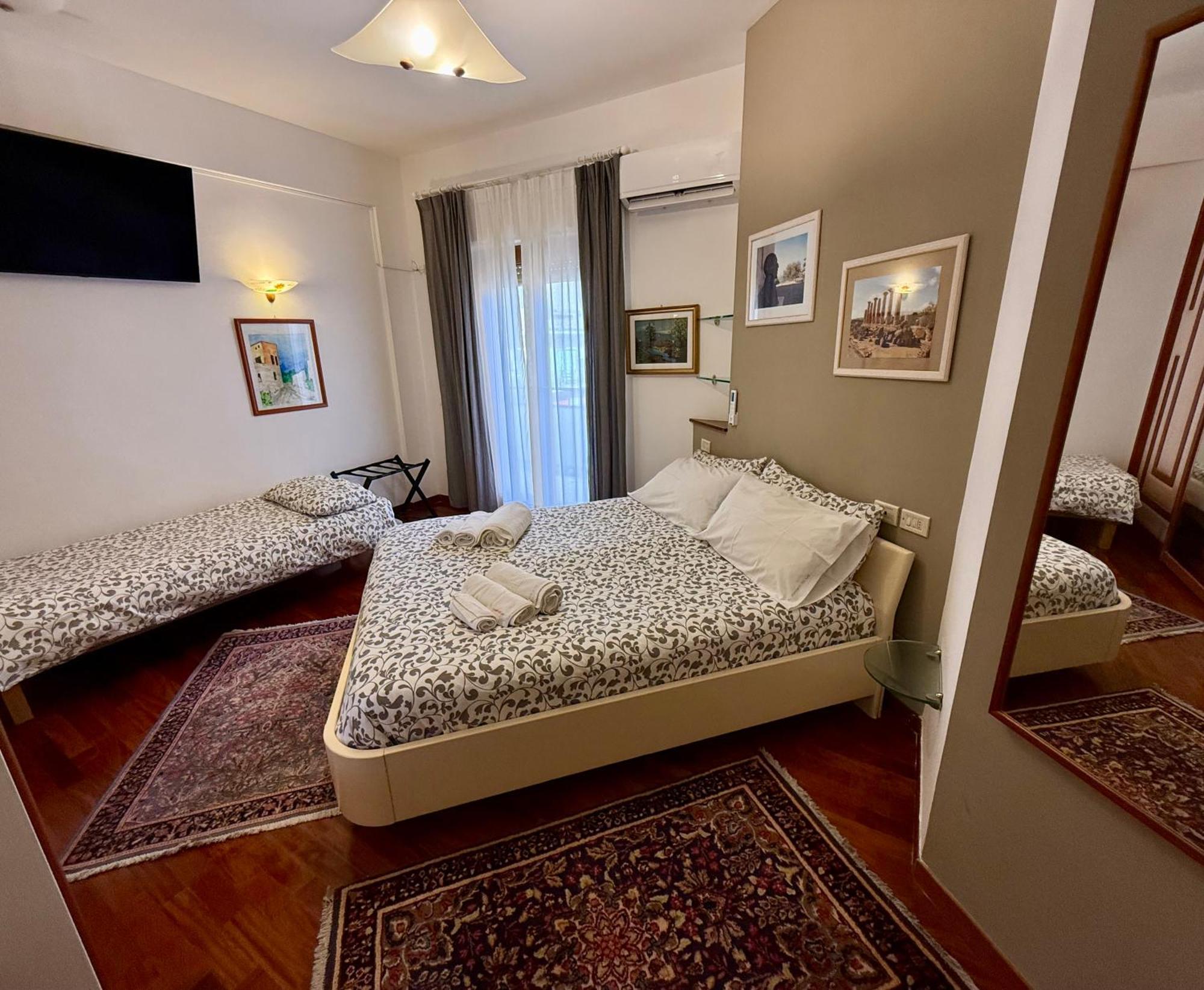 Il Sorriso Di Liu' Hotel Agrigento Eksteriør billede